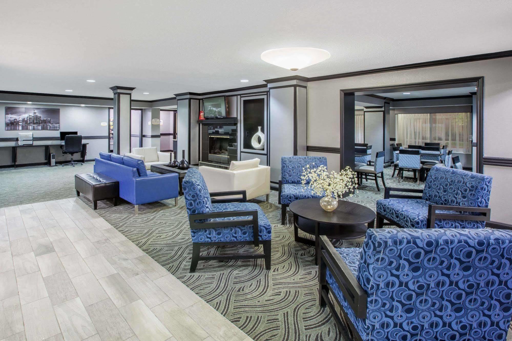 Baymont By Wyndham Canton Exteriér fotografie